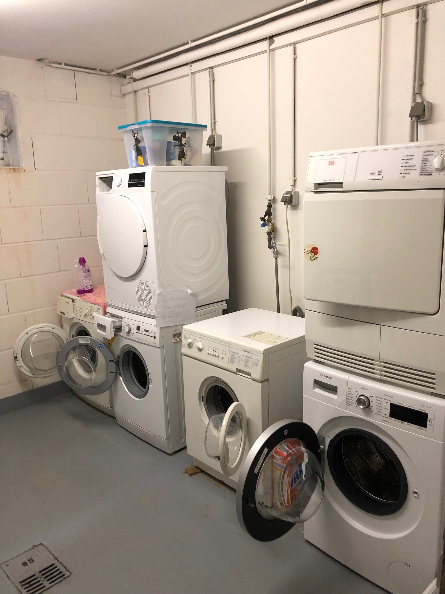 Wasch-Trockenraum