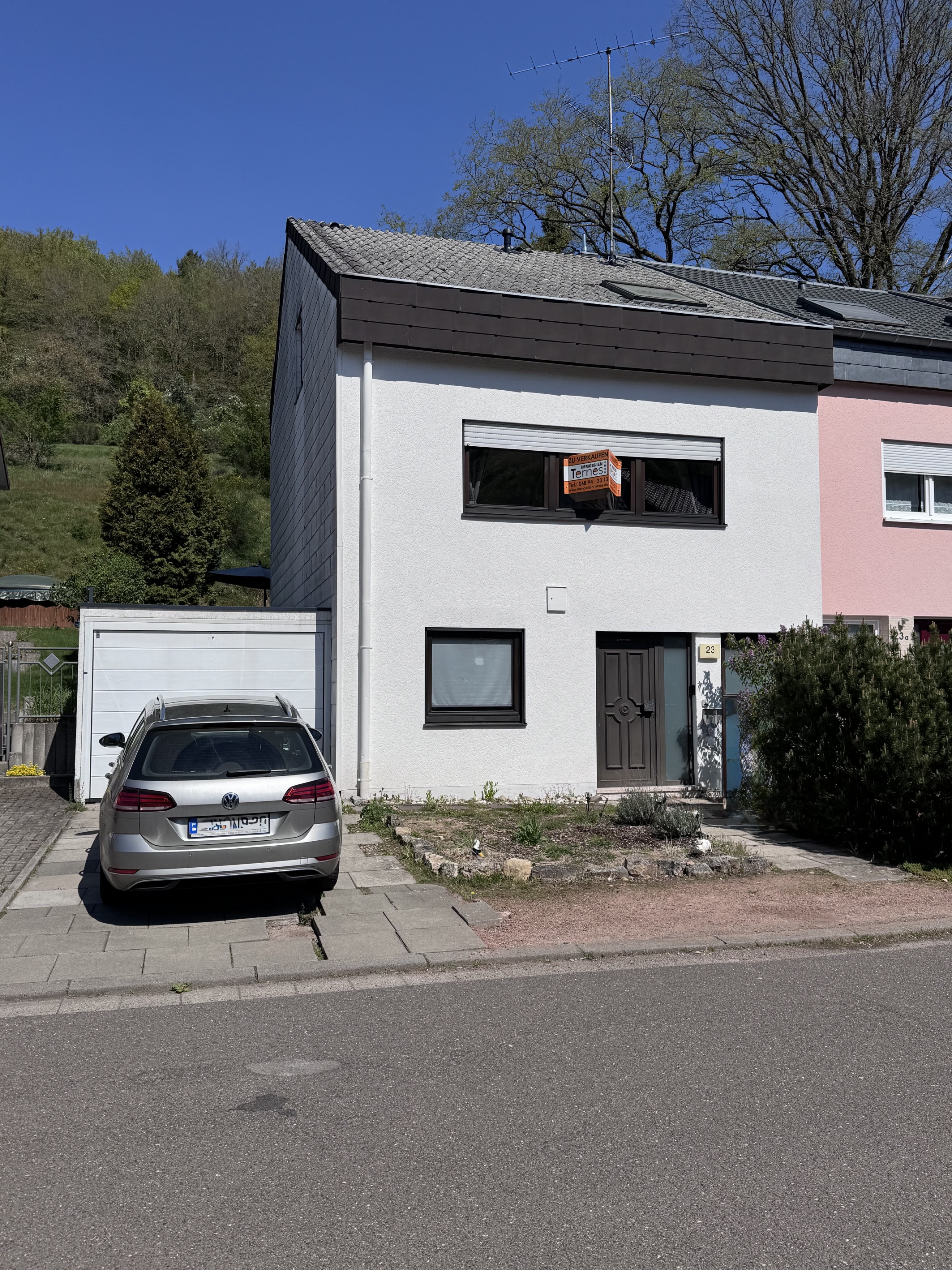 Straßenansicht