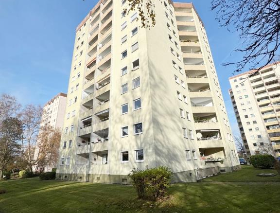 Straßenansicht