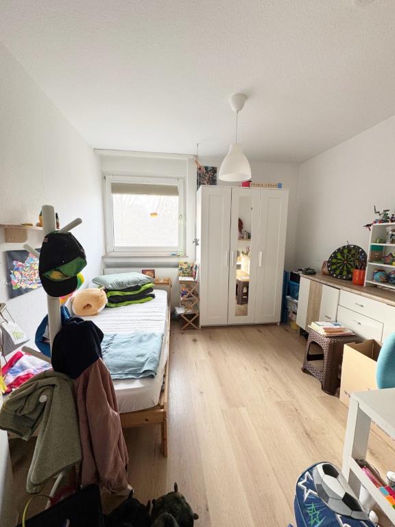 Schlafzimmer (2)