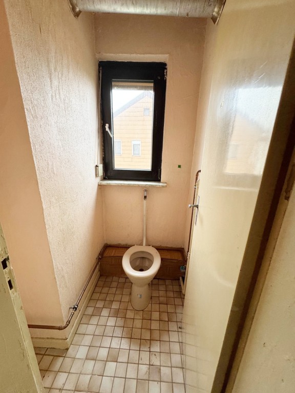 G-WC